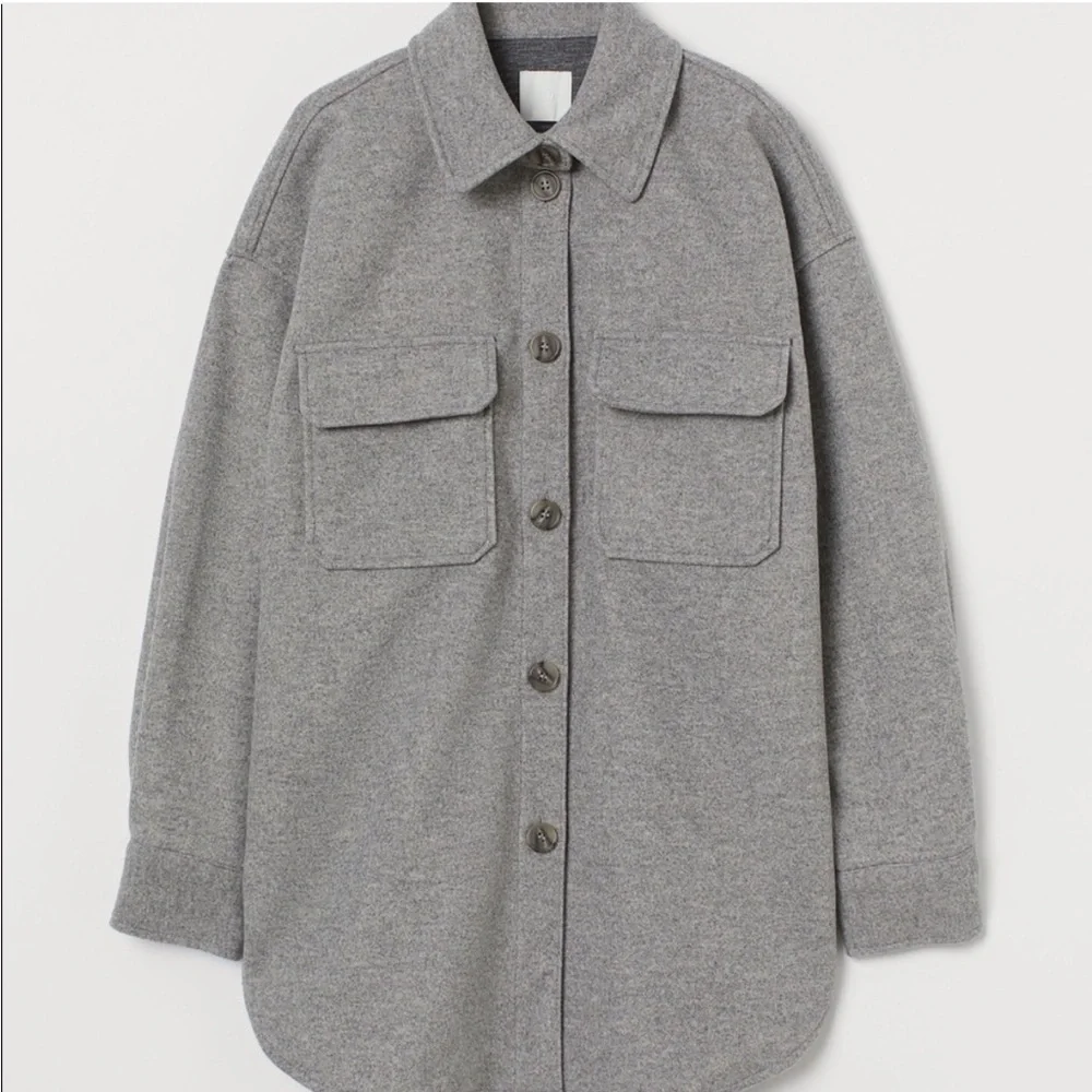 H&M Grey Shacket‎ Size Extra Small - Picture 2 of 5